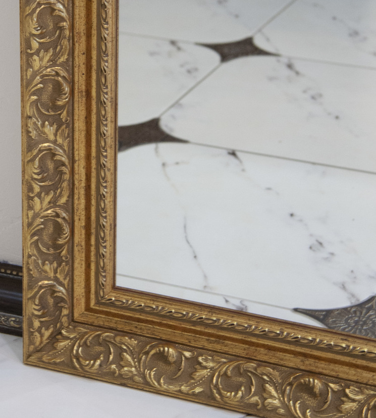 Изготовление рам для зеркал из пластикового и деревянного багета <span style="font-weight: bold;">
Рамы для зеркал
</span>